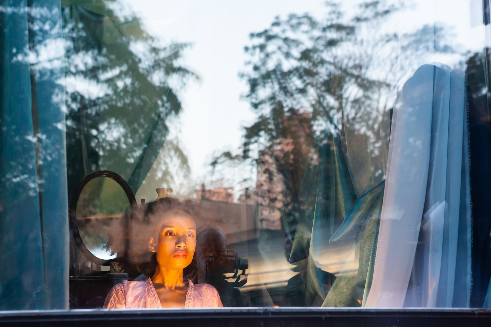 Production still from Voyeur, NYC theater photography by Hunter Canning
